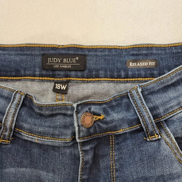 Judy Blue Relaxed Fit Jeans Women 18W Blue Medium Wash Distressed Denim - Picture 5 of 11